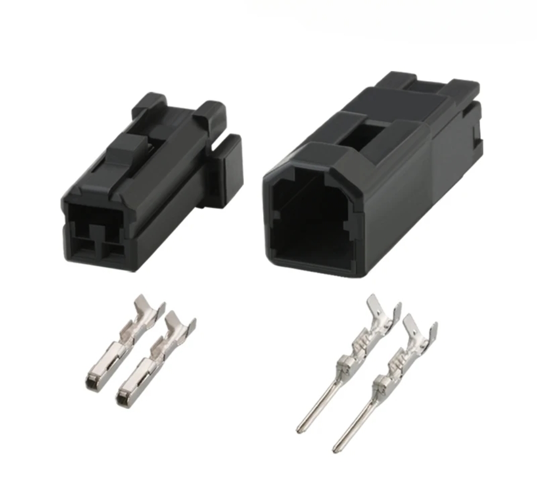 Giắc điện 2 Pin hệ thống loa Mazda