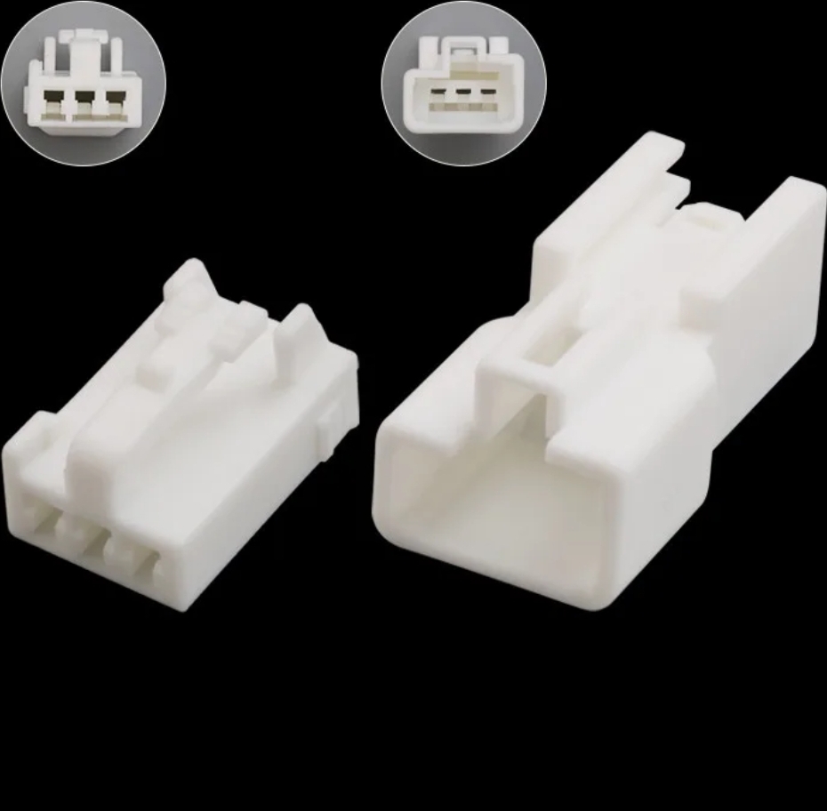 Giắc điện 3 pin đèn trong xe