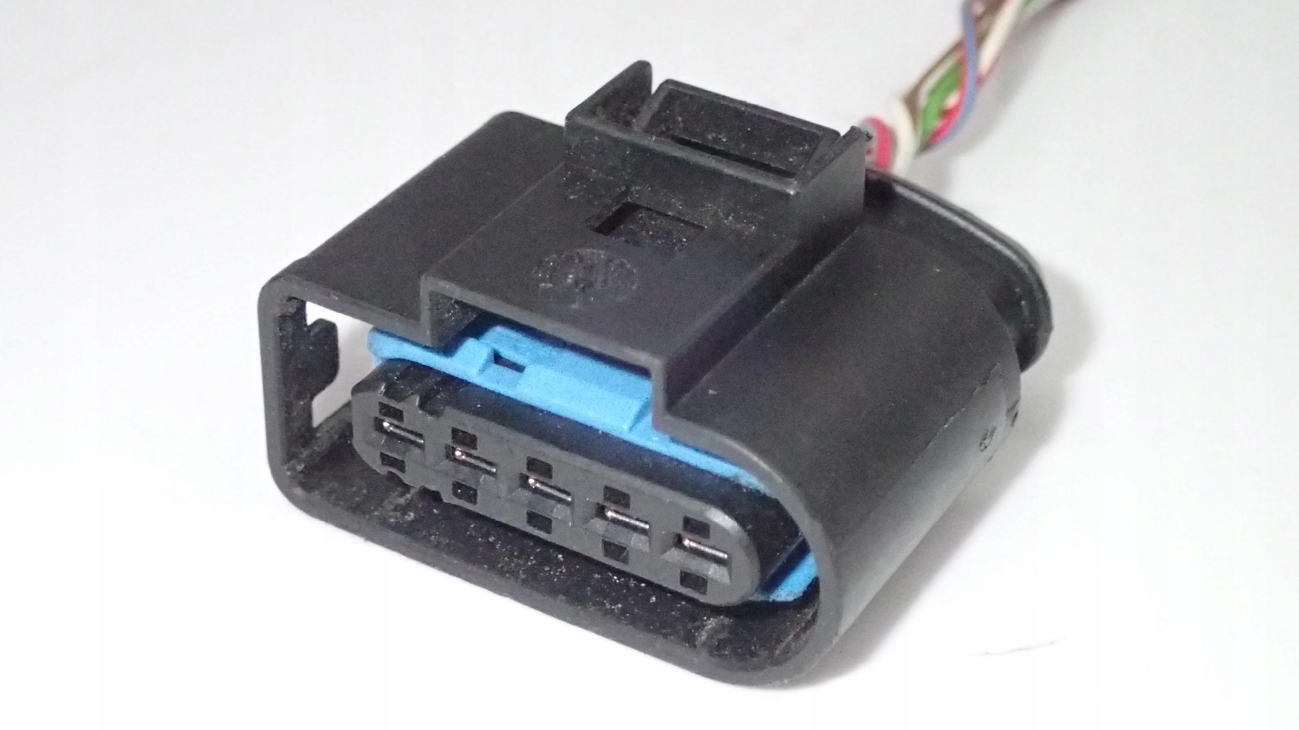 Giắc điện 5 pin VW giắc cái