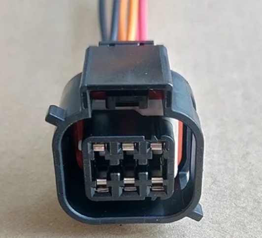 Giắc điện 6 pin đèn pha/cos Hyundai Kia Freddy