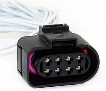 Giắc điện 8 pin đèn Tail 8D0973734