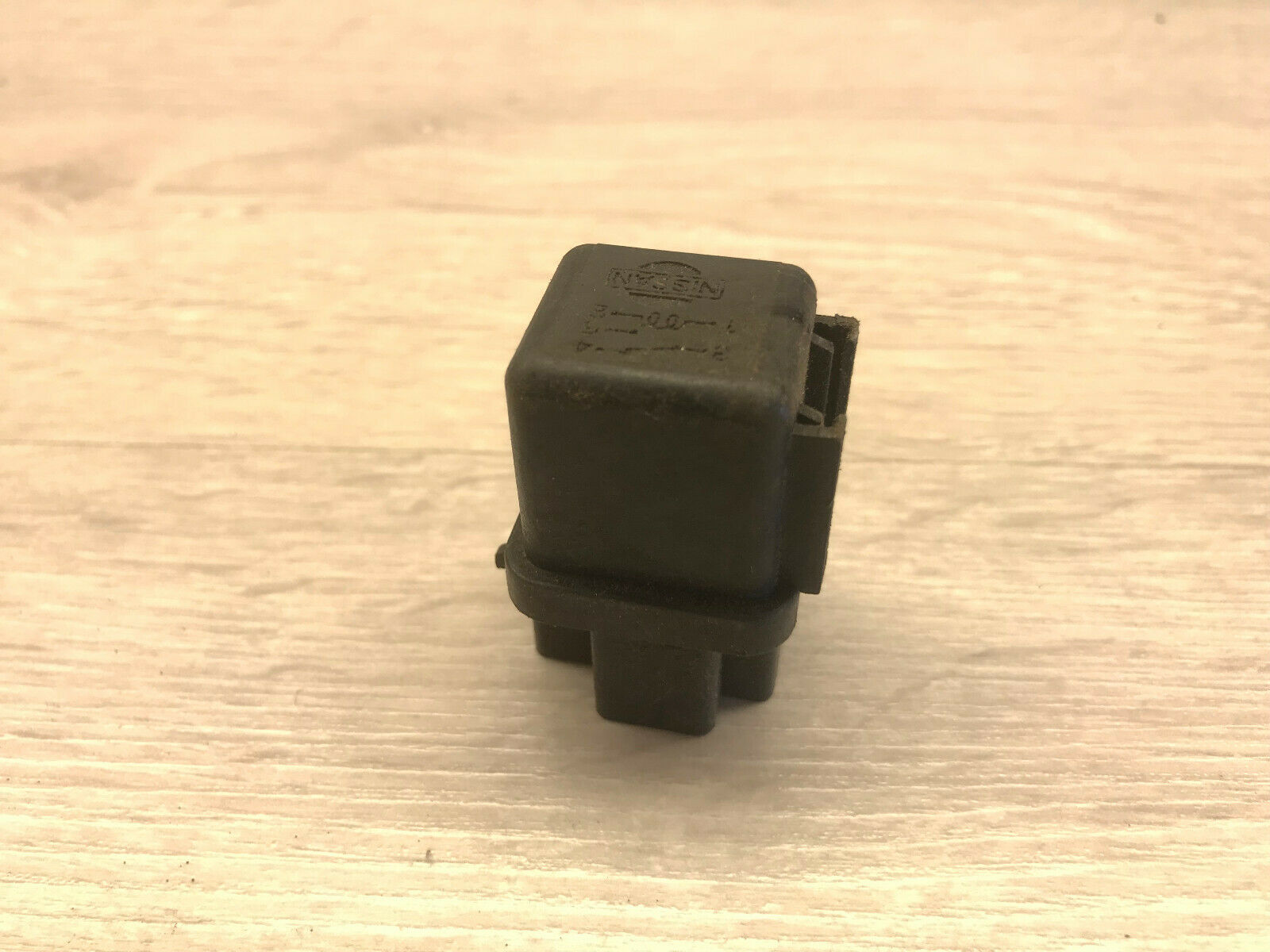Relay 5 chân Nissan 12VDC 40A